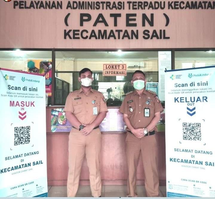 Masuk Kantor Camat Sail Wajib Scan Barcode PeduliLindungiÂ