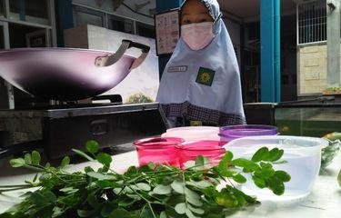 Kreatif, Es Gabus Daun Kelor Siswi SD di Gresik Dinobatkan sebagai Karya Terbaik di Ajang Nasional