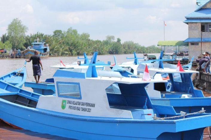 Provinsi Riau Dapat Bantuan TP Dari Kementerian Kelautan dan Perikanan Senilai Rp 2,5 Miliar
