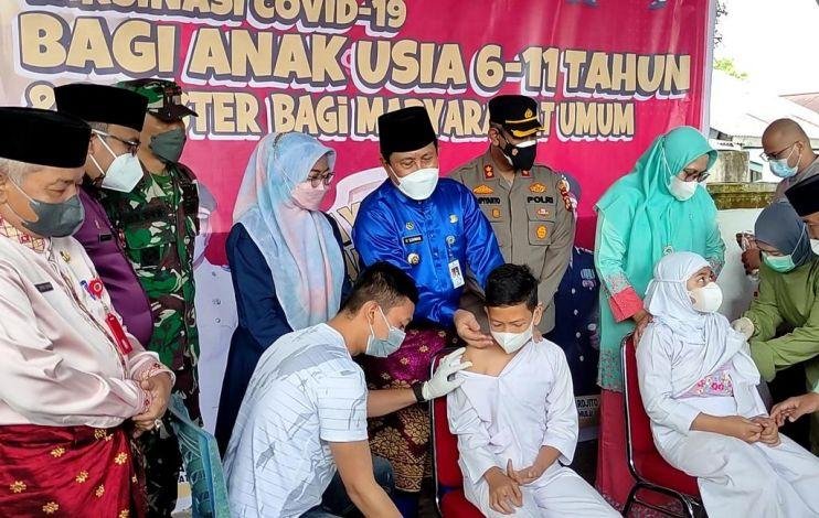 68.306 siswa SD di 500 Sekolah Rohul Riau Sukses Divaksinasi