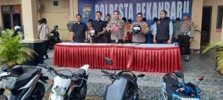 Keroyok Pengendara, 2 Anggota Geng Motor Ditangkap Polisi di Pekanbaru