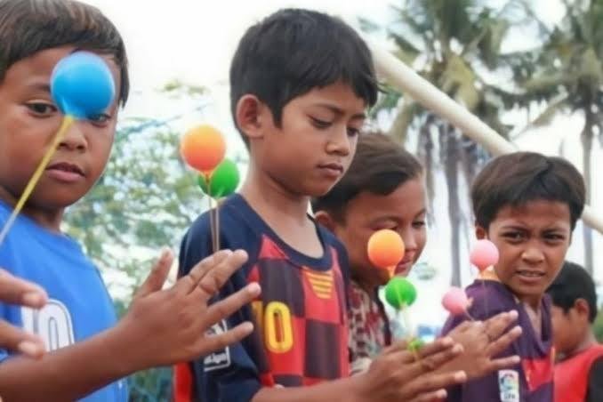 Disdik Pekanbaru Larang Permainan Lato-lato di Sekolah