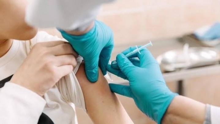 Ada Isu Berbayar, Diskes Pekanbaru: Vaksin Covid-19 Masih Gratis