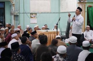 Silaturahmi Bersama Ustaz Ustazah Ujung Batu, Gubernur Ajak Masyarakat Berzakat