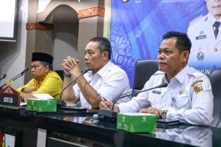 Pemko Beli Langsung Hasil Panen Komoditas Pangan ke Petani Sumbar