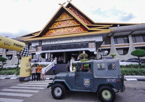 Antik! Tiga Unit Mobil Hardtop dari Riau, Siap Tampil di Kontes Jambore Nasional