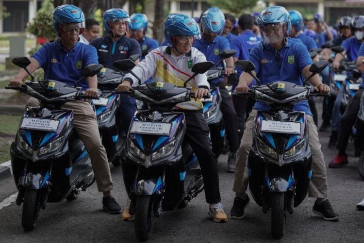 Mulai 20 Maret 2023, Pemerintah Subsidi 200 Motor Listrik Rp 7 Juta per Unit