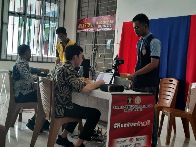 Disdukcapil Pekanbaru Lakukan Perekaman KTP el dan Aktivasi IKD ke Lapas Narkotika