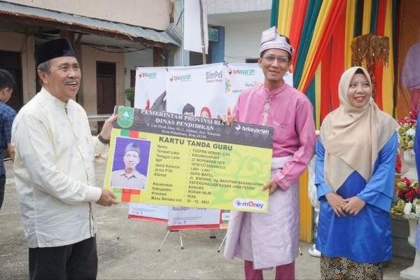 Gubri Syamsuar Sosialisasi e-Money kepada Kepala Sekolah di Rohil