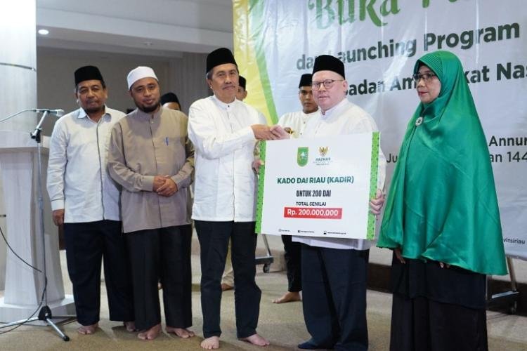Gubri Syamsuar Luncurkan Program Kado Da