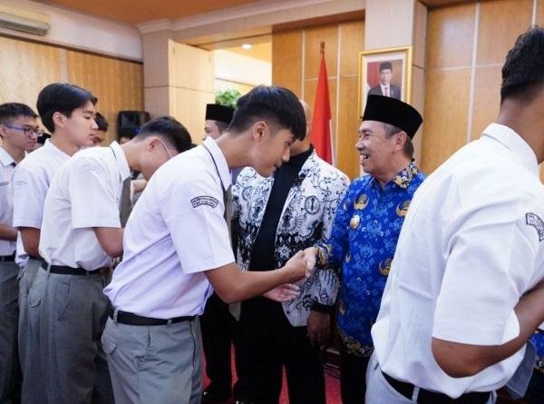Ini Langkah Gubri Syamsuar untuk Pemerataan Pendidikan di Riau