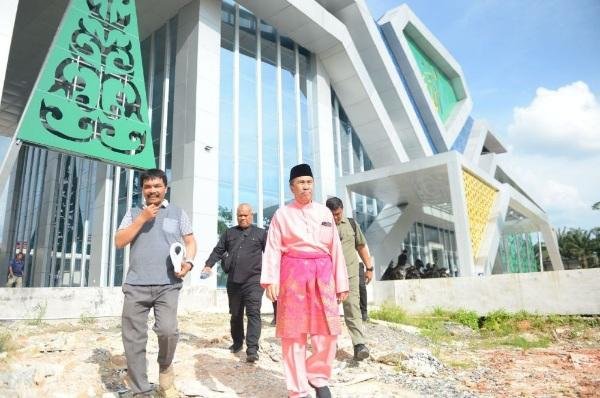 Gubri Tugaskan Inspektorat Audit Proyek Mangkrak