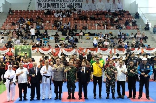 Danrem 031/WB Buka Kejurnas Karate Shokaido