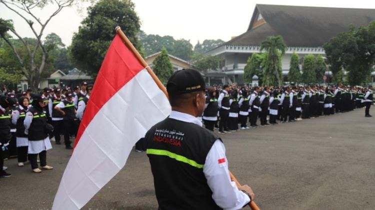 Kemenag RI Berangkatkan 489 Petugas Haji Gelombang Pertama ke Arab Saudi