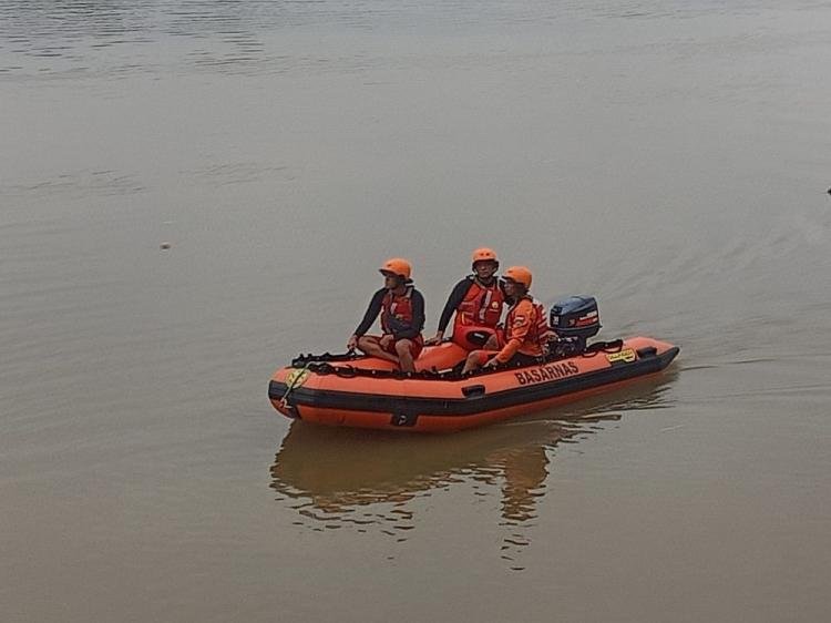 Hari Kedua Mahasiswa PCR di Tenggelam Sungai Kampar, Tim Lakukan Penyisiran Sejauh 6 Km