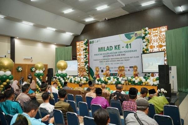 Milad FKIP UIR ke-41 Usung Semangat Bersama Maju dan Mendunia