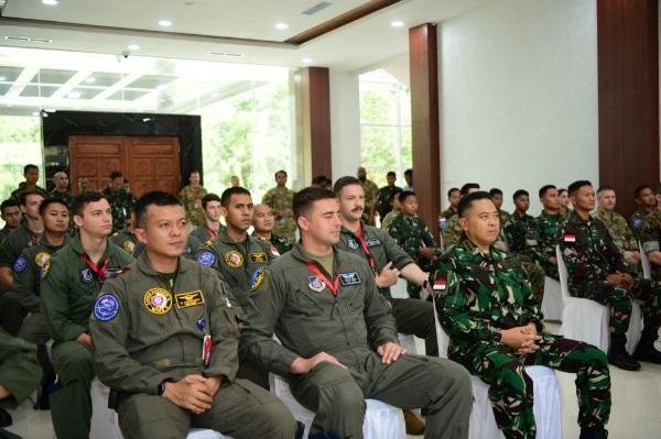 Militer Indonesia dan Amerika Kembali Gelar Latma Tempur Udara di Pekanbaru
