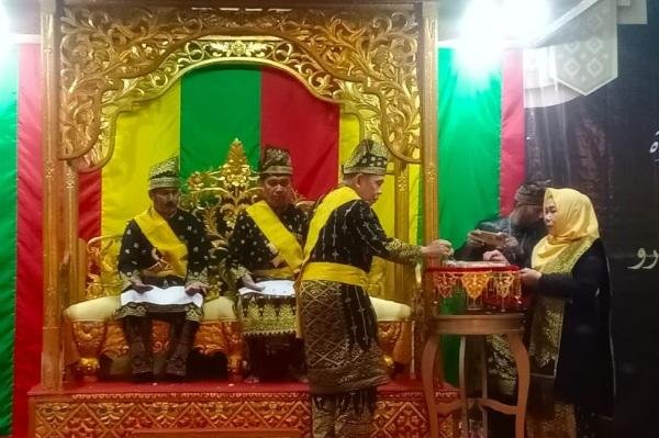 Sah Dikukuhkan! Pengurus LAMR Kota Pekanbaru Diminta Aktif Antisipasi LGBT dan Karhutla