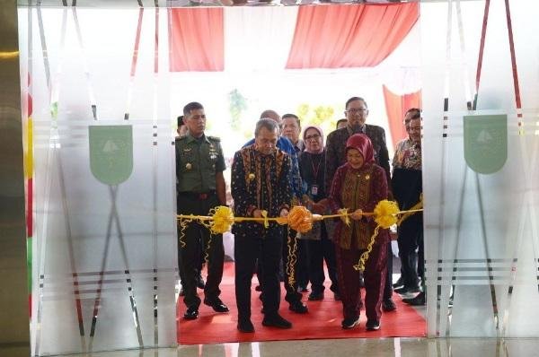 Beri Kemudahan, Pusat Pelayanan Publik Provinsi Riau Diresmikan