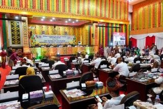 DPRD Kota Pekanbaru Gelar Paripurna Hari Jadi ke-239, Ini Harapan Gubernur Syamsuar