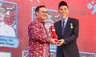 Selain Siak, Walikota dan Ketua TP PKK Dumai Turut Raih Penghargaan MKK Tingkat Nasional