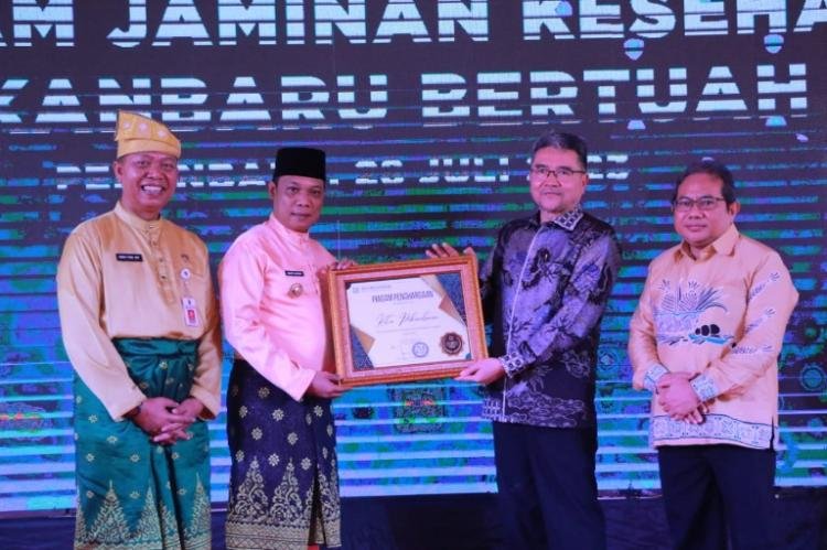 Berobat Gratis Pakai KTP, Pj Wako Luncurkan Jaminan Kesehatan Pekanbaru Bertuah