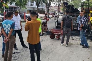 Komisi IV DPRD Riau Tinjau Pembangunan Jalan Parit Indah Pekanbaru