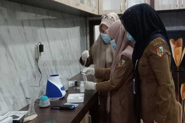 Pastikan Layak Konsumsi, Disketapang Pekanbaru Uji Kualitas Pangan Bebas Kontaminasi Pestisida