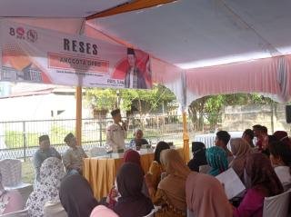 Anggota DPRD Pekanbaru Rois Reses di Labuh Baru Timur, Warga Keluhkan Persoalan PPDB 