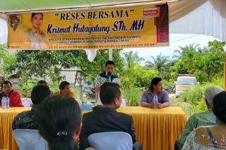 Anggota DPRD Krismat Hutagalung Reses di Palas, Warga Keluhkan Infrastruktur dan Sarana Pendidikan