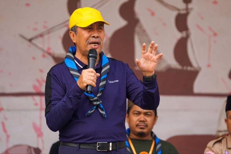 Pemprov Riau Telah Salurkan Rp57,257 M Beasiswa Untuk Mahasiswa