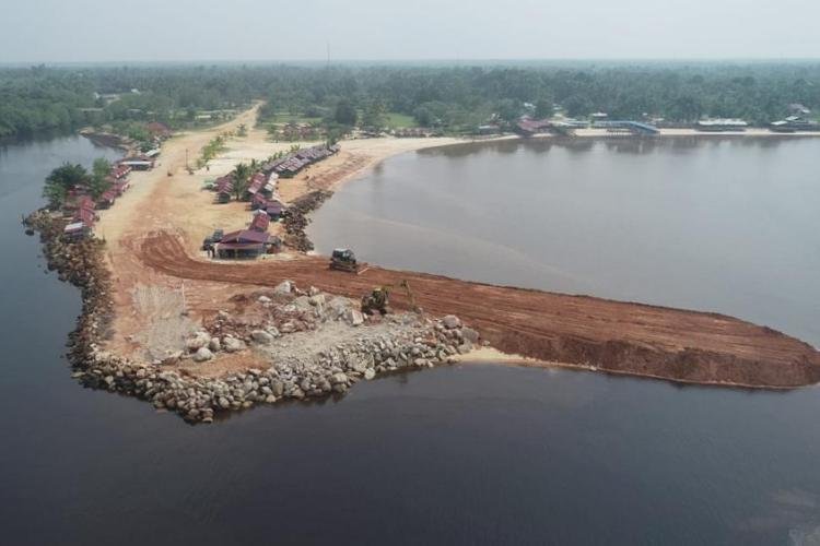 Tak Ada Izin, Reklamasi Pantai Koneng Dumai Dihentikan