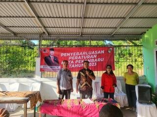Dapot Sinaga Jelaskan Perda Retribusi Sampah di Perumahan Gria Padat Karya I
