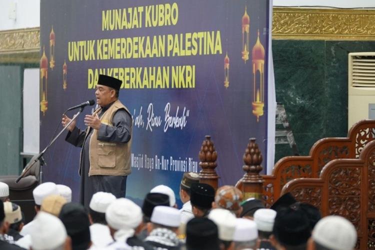 Ribuan Jemaah Masjid Raya Annur Hadiri GSSB Akbar Bersama Gubernur Riau