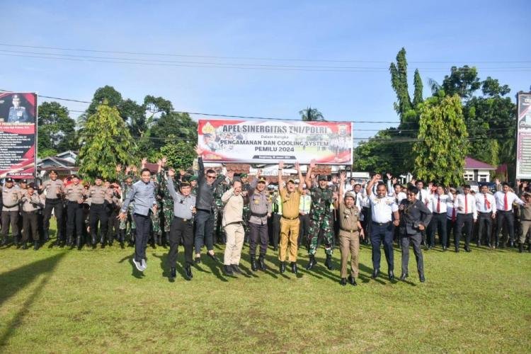 Dalam Rangka Pengamanan Cooling System Pemilu 2024, Polres Kampar Gelar Apel Pasukan Sinergitas TNI-Polri