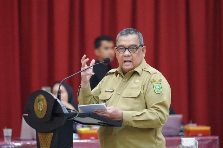 Tingkatkan Sektor Kelautan dan Perikanan, Gubri Rakor Bersama Kepala DKP se-Riau