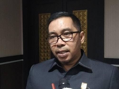 DPRD Pekanbaru Dukung Pemko Terus Gesa Perbaikan Jalan Rusak