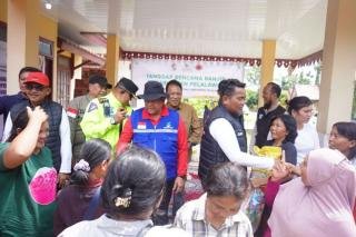 Rumah Dinas Kadis di Pelalawan Jadi Posko Banjir