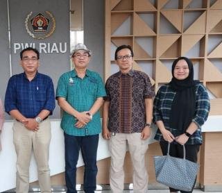 Persiapan Rakerwil, Apjatel Sambangi PWI Riau