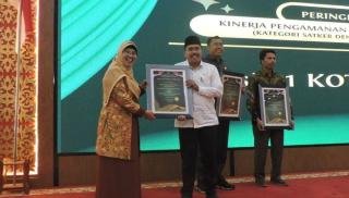 Kemenag Pekanbaru Raih Penghargaan Terbaik II Kategori Pengamanan BMN