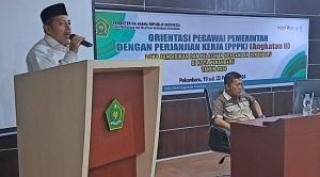 Plt Kakanwil Kemenag Riau Ajak ASN Luruskan Niat Dalam Bekerja