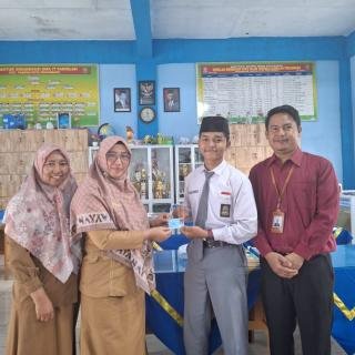 Rekam KTP El Pemula, Disdukcapil Pekanbaru Turun ke 8 Sekolah