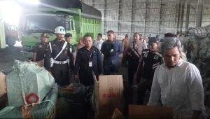 Bekas Gudang Semen di Riau, Simpan Ribuan Kardus Kosmetik Ilegal