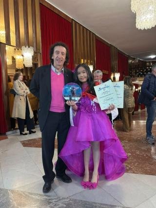 Aurellie Harumkan Indonesia pada Kompetisi Sanremo Junior di Italy