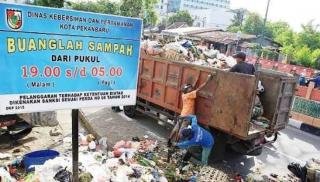 DLHK Pekanbaru Imbau Masyarakat Tertib Terhadap Jam Buang Sampah