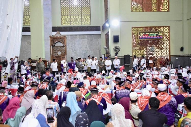 Pj Bupati Lepas 442 CJH Kampar Kloter Pertama