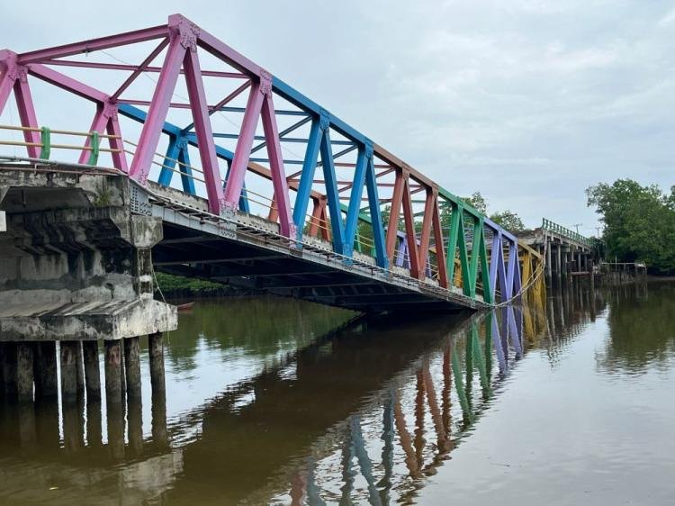 Jembatan Panglima Sampul di Meranti Roboh, PUPR-PKPP Riau Turunkan Tim ke Lokasi