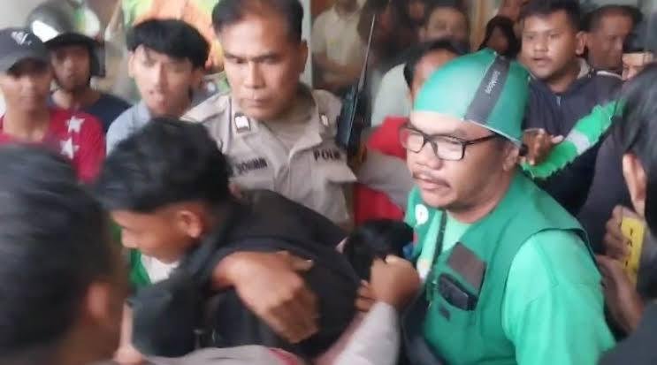 Viral Pengemudi Ojol Dikeroyok Juru Parkir, Ini Penjelasan Polisi