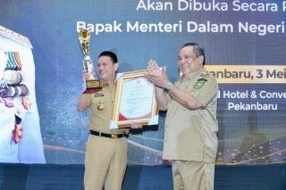 Kabupaten Kampar Raih Penghargaan Terbaik I Tingkat Provinsi Riau Kategori Penurunan Stunting