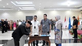 Ada Tugas Tambahan, Ini Pesan Rektor Saat Lantik Sejumlah Koordinator Prodi di Unri